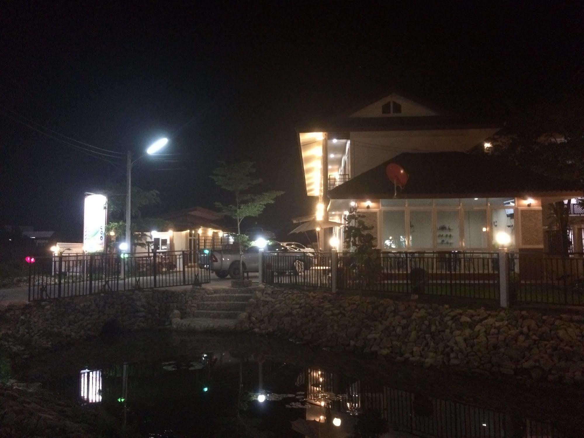 Thana Ville Resort Mae Sot Exterior foto